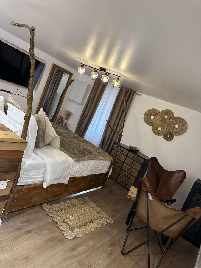 Appartement Jacuzzi Prive Avignon Extérieur photo