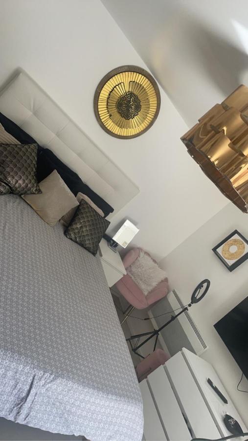 Appartement Jacuzzi Prive Avignon Extérieur photo